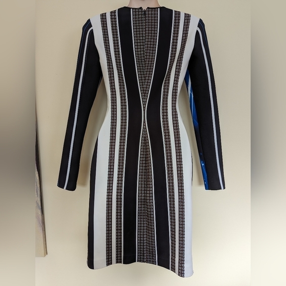 CLOVER Canyon winter solstice graphic print dress small - Picture 7 of 15